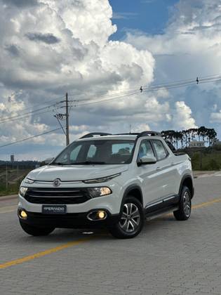 FIAT TORO 1.8 16V EVO FLEX FREEDOM OPEN EDITION AT6 FIAT TORO 1.8 16V EVO FLEX FREEDOM OPEN EDITION AT6